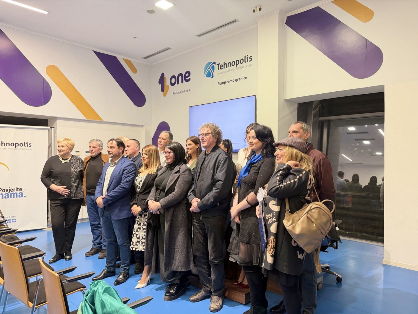 img 065258878ee238f45353a243bd2dc284 v