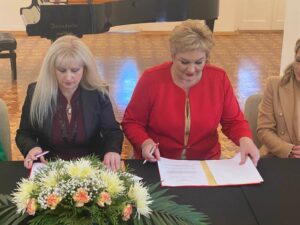 img cd447d9cbd786746498472196b720dfd v